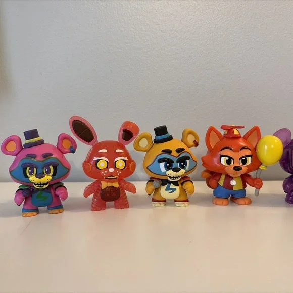 Five Night At Freddy's FNAF  Mystery Mini Funko Vinyl‎ Figurines Lot Of 8 - Picture 3 of 15